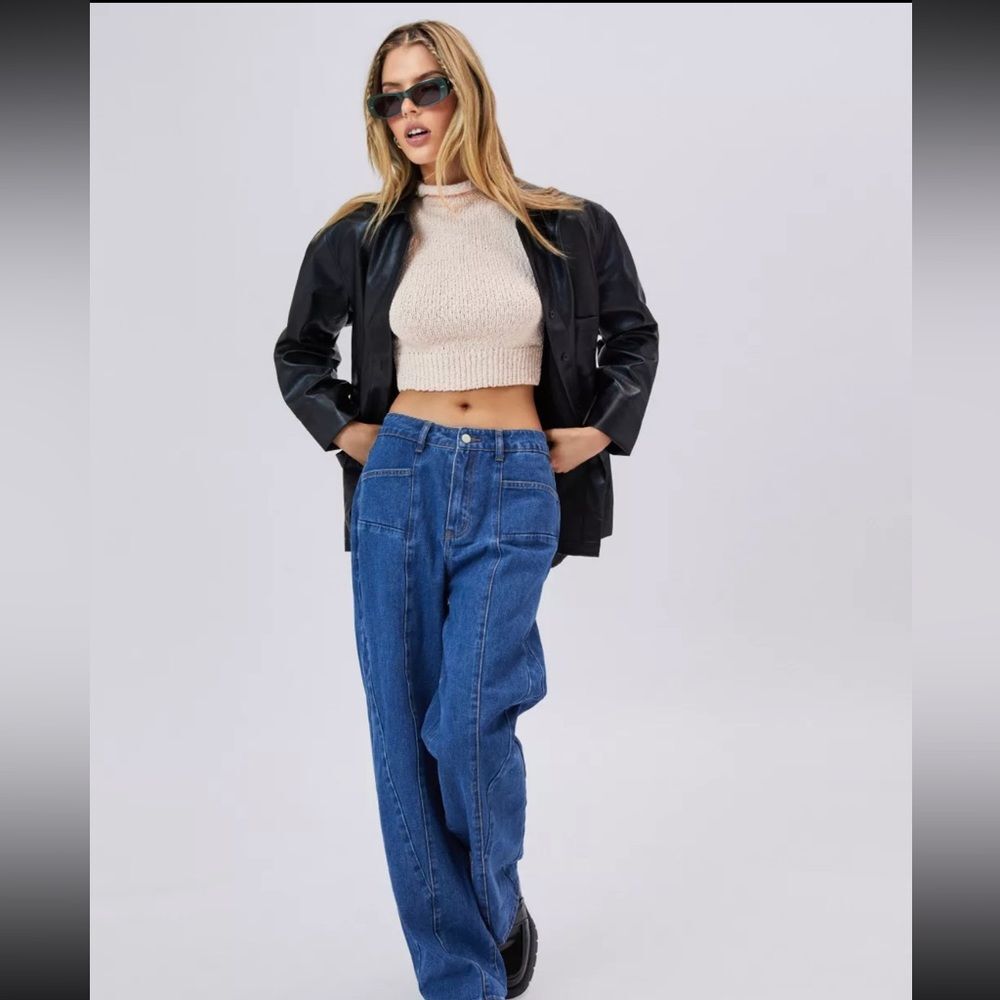 Middle Waist Pocket Wide Leg Jeans